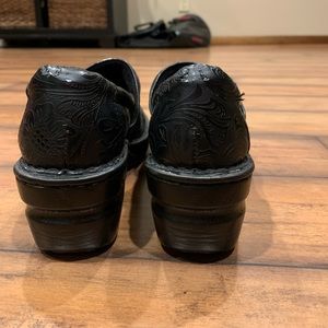 B.O.C. Born Concepts. New without tags.